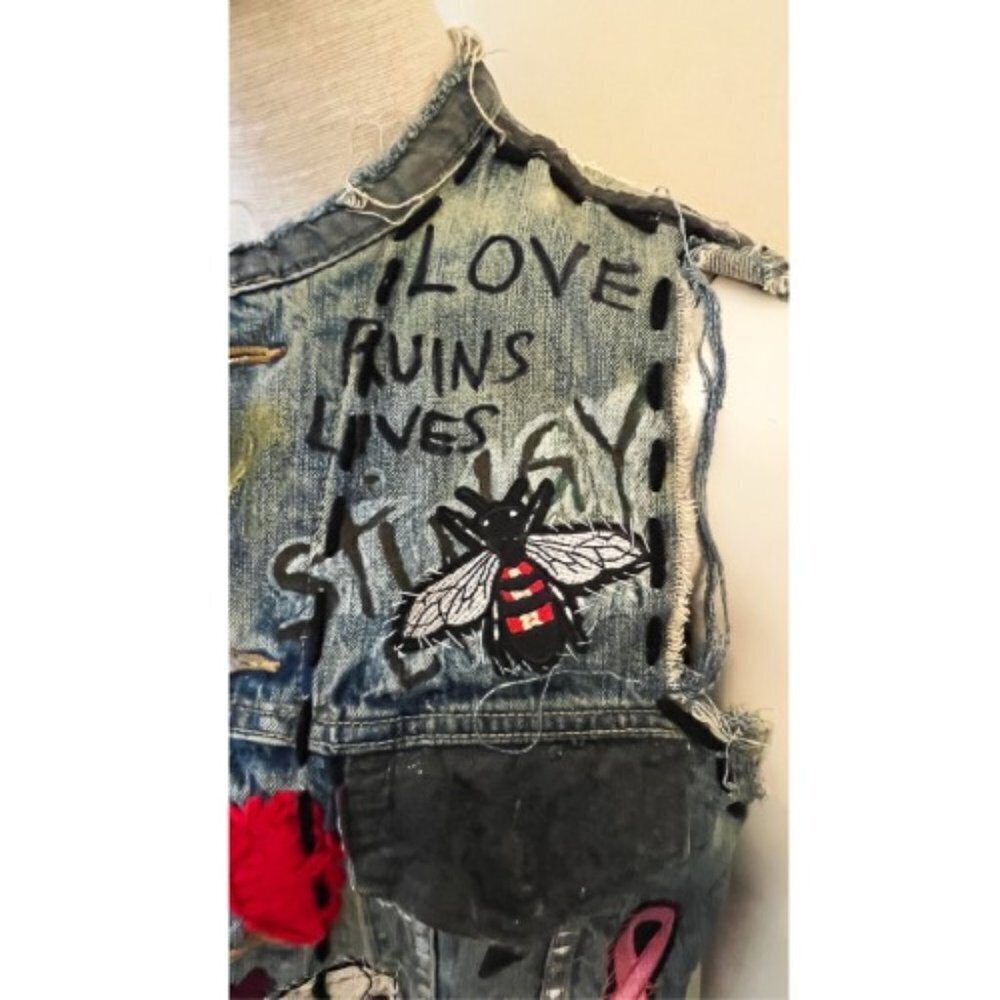 DREAM & DESTROY PUNK ROCK  PATCH VINTAGE DENIM VEST M - Picture 5 of 13